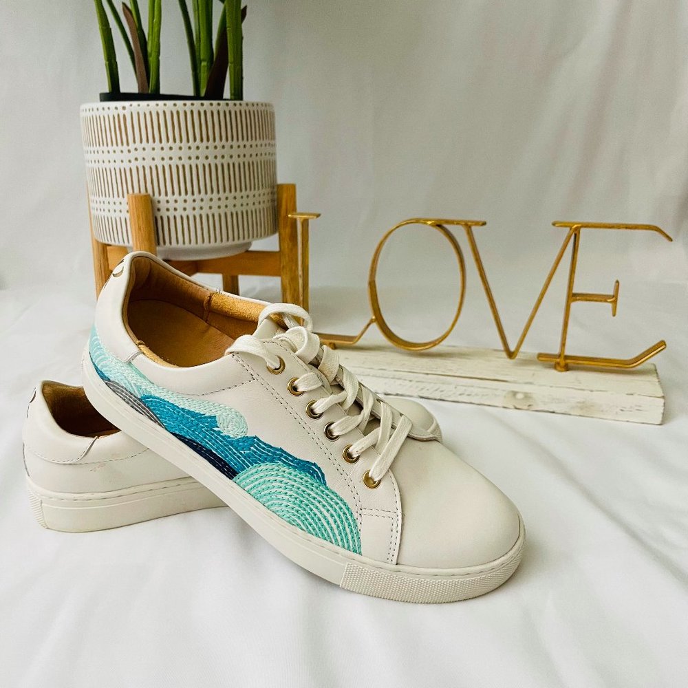 Jack Rogers Rory Embroidered Wave Sneaker!